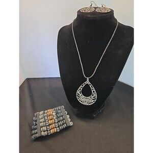16" Metal Teardrop On Black Cord Necklace With Earrings & Stretch Bracelet Set
